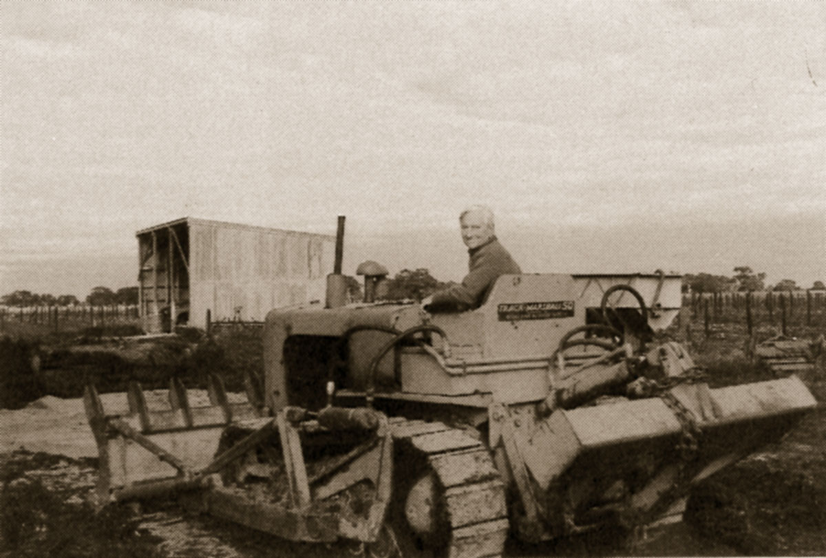 Sydney-at-Coonawarra-June-1975
